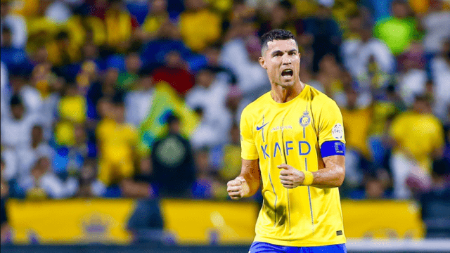 النصر يتعثر بالتعادل امام التعاون ويبتعد خطوة عن لقب الدوري